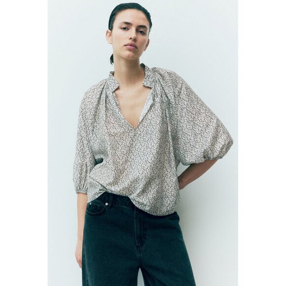 H&M Split Neck Balloon-sleeved Blouse Cottagecore Peasant - Picture 1 of 14